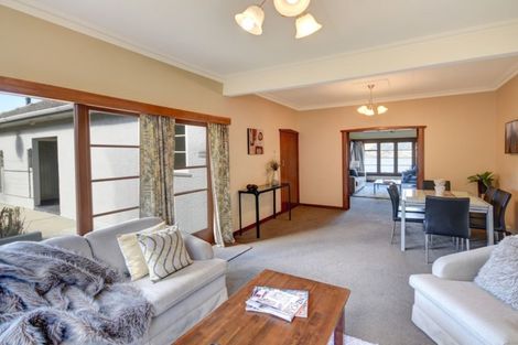 Photo of property in 37 Totara Street, Ravensbourne, Dunedin, 9022