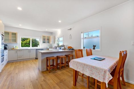 Photo of property in 89 Colombo Road, Waiuku, 2123