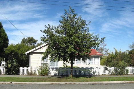 Photo of property in 3 Cambridge Street, Kensington, Timaru, 7910