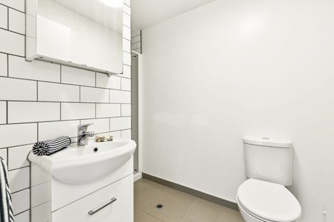 Photo of property in Quantum On Thorndon Quay, 6/163e Thorndon Quay, Pipitea, Wellington, 6011
