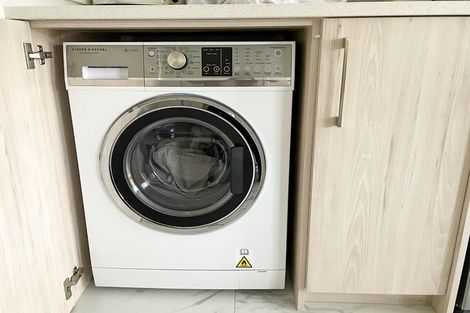 Photo of property in 103 Purchas Street, Edgeware, Christchurch, 8013