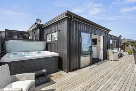 Photo of property in 5 Maataitai Road, Raglan, 3225