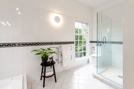 Photo of property in 11 Clark Street, Khandallah, Wellington, 6035