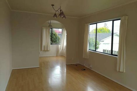 Photo of property in 2/14 Chip Grove, Sunnyhills, Auckland, 2010