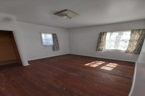 Photo of property in 2 Koromiko Avenue, Roslyn, Palmerston North, 4414