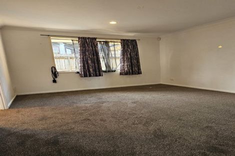 Photo of property in 50 Senator Drive, Manurewa, Auckland, 2105