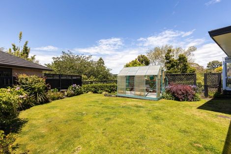 Photo of property in 369 Mangorei Road, Merrilands, New Plymouth, 4312
