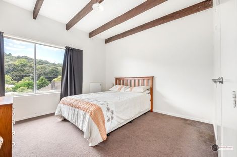 Photo of property in 28 Deller Grove, Silverstream, Upper Hutt, 5019