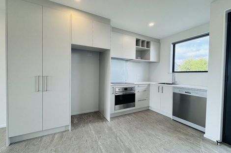 Photo of property in 5a Malaga Crescent, Harewood, Christchurch, 8051