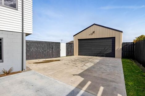 Photo of property in 35 Collins Street, Hawera, 4610