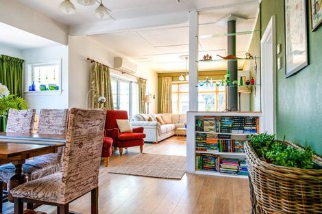 Photo of property in 10a Hill Street, Lawrence, 9532