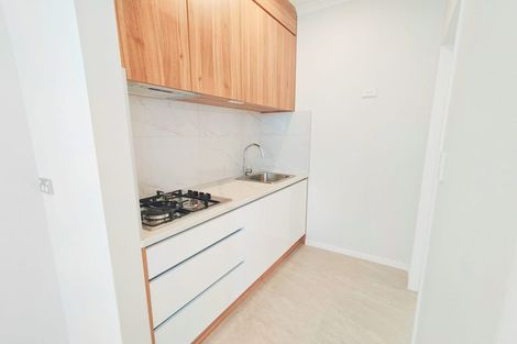 Photo of property in 4 Dungloe Avenue, Flat Bush, Auckland, 2019