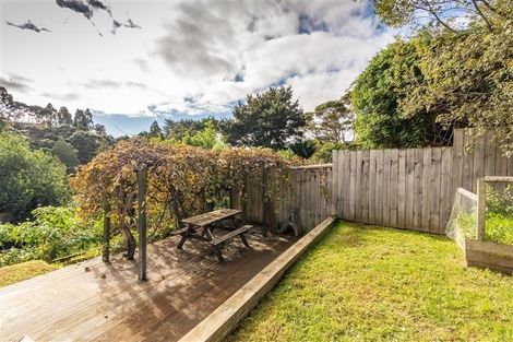 Photo of property in 8 Dorothy Road, Laingholm, Auckland, 0604