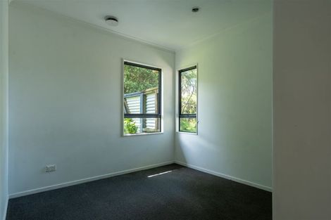 Photo of property in 42 Piwakawaka Rise, Karetu, 0283