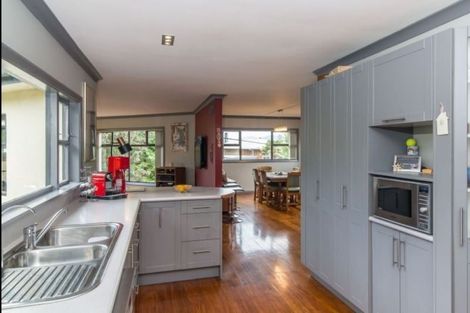 Photo of property in 44 Gavin Road, Raumati Beach, Paraparaumu, 5032