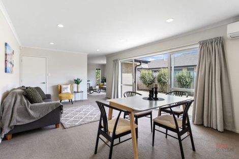 Photo of property in 43 Rossall Crescent, Rolleston, 7615