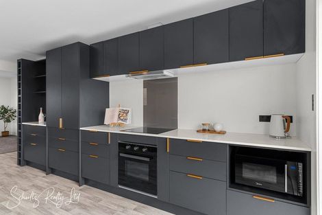 Photo of property in 109 Hurndall Street East, Maungaturoto, 0520