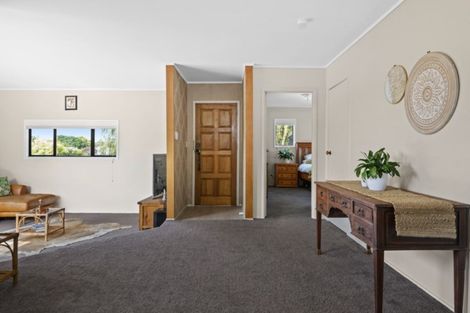 Photo of property in 21 Riverside Drive, Waiuku, 2123