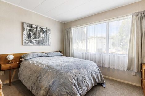 Photo of property in 1/13 Kirton Crescent, Manurewa, Auckland, 2102