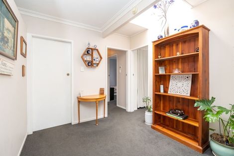 Photo of property in 5 Thomson Avenue, Dinsdale, Hamilton, 3204