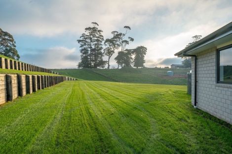 Photo of property in 23 Graham Mcrae Place, Whangamarino, Te Kauwhata, 3782