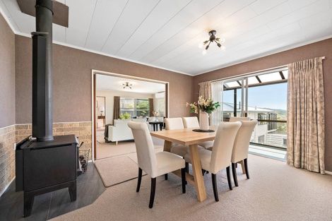 Photo of property in 7 Tree Top Lane, Paparangi, Wellington, 6037