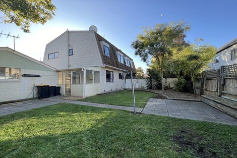 Photo of property in 1/32a Peer Street, Upper Riccarton, Christchurch, 8041