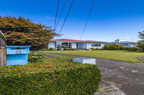 Photo of property in 4 Turakina Street, Merrilands, New Plymouth, 4312