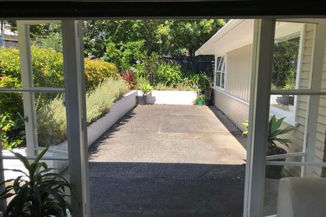 Photo of property in 39 Orion Place, Hillcrest, Auckland, 0627