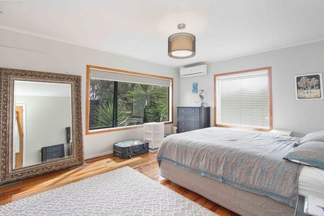 Photo of property in 164 Browns Bay Road, Murrays Bay, Auckland, 0630