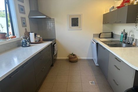 Photo of property in 4/464 Adelaide Road, Berhampore, Wellington, 6023