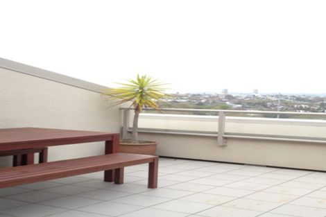 Photo of property in Santa Fe, 11/21 Day Street, Auckland Central, Auckland, 1010