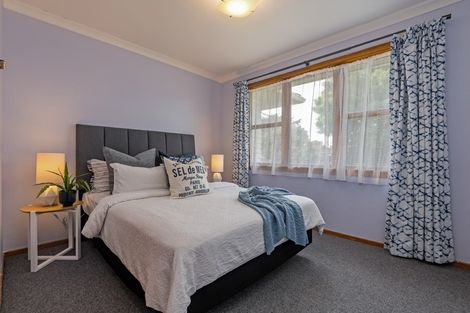 Photo of property in 2 Howe Street, Foxton, 4814