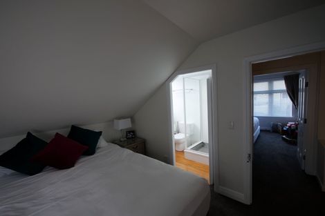 Photo of property in 6 Brougham Street, Mount Victoria, Wellington, 6011