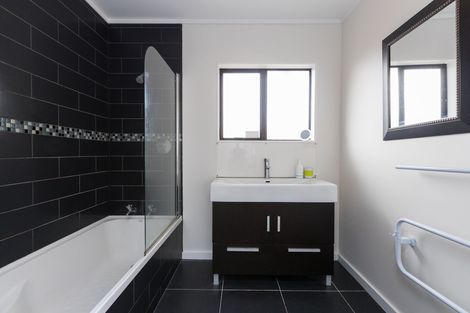 Photo of property in 67 Benmore Avenue, Cloverlea, Palmerston North, 4412