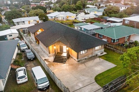 Photo of property in 19 Camp Road, Mount Wellington, Auckland, 1062