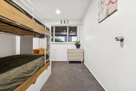 Photo of property in 1410 Whangaparaoa Road, Army Bay, Whangaparaoa, 0930