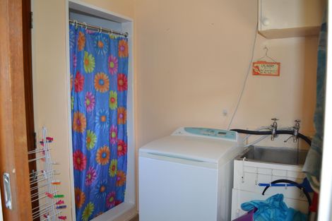 Photo of property in 50 Richmond Avenue, Richmond Heights, Taupo, 3330