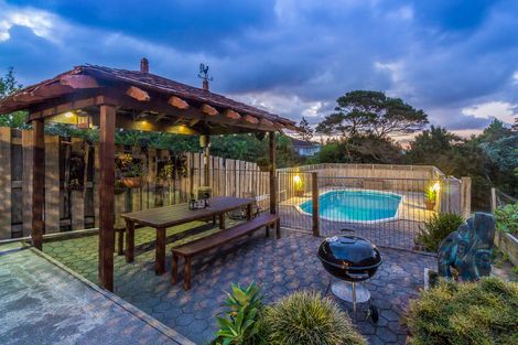 Photo of property in 87 Golf Road, New Lynn, Auckland, 0600