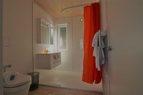 Photo of property in 18 Millhill Lane, Huntsbury, Christchurch, 8022