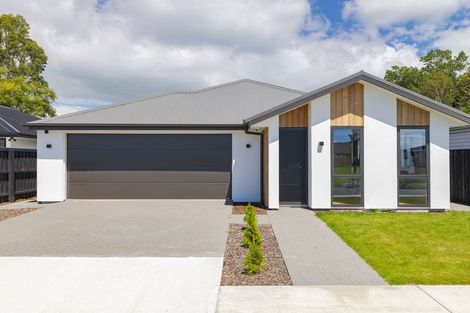 Photo of property in 32 Derbridge Street, Woodend, 7610