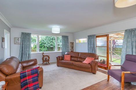 Photo of property in 12 Ryder Crescent, Levin, 5510