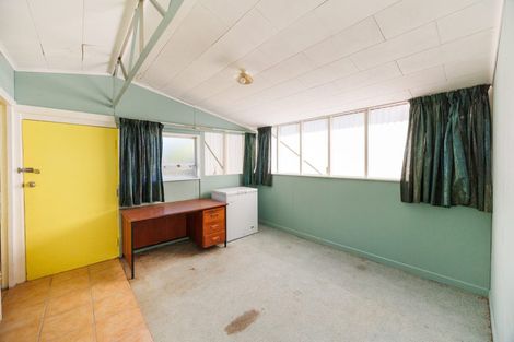 Photo of property in 81 Thomas Place, Foxton Beach, Foxton, 4815