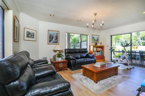 Photo of property in 7a Withers Road, Glen Eden, Auckland, 0602