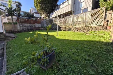 Photo of property in 1/85 Lake Road, Northcote, Auckland, 0627