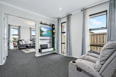 Photo of property in 6 Wigmore Crescent, Rolleston, 7615