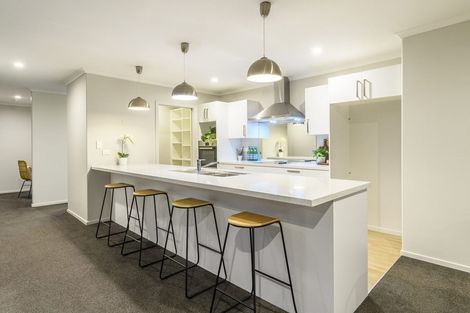 Photo of property in 18 Harding Drive, Papamoa Beach, Papamoa, 3118