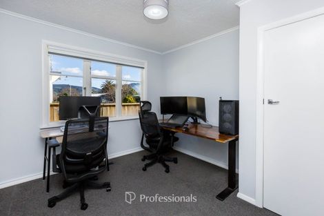Photo of property in 19 Victoria Street, Ebdentown, Upper Hutt, 5018