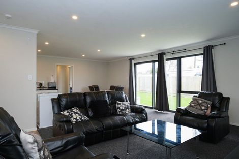 Photo of property in 6 Gibson Place, Dannevirke, 4930