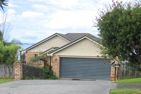 Photo of property in 28 Kahurangi Place, Snells Beach, 0920